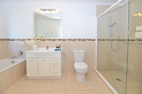 Photo of property in 12 Keepers Drive, Gulf Harbour, Whangaparaoa, 0930