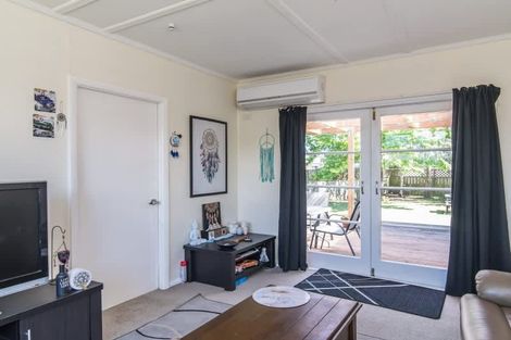 Photo of property in 34 Linwood Drive, Paraparaumu, 5032