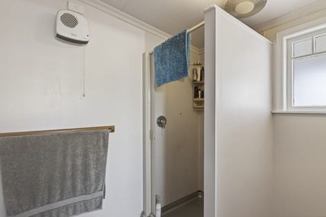 Photo of property in 14 Mouatt Street, Waitara, 4320