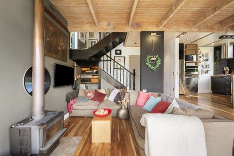 Photo of property in 214 Barnard Street, Wadestown, Wellington, 6012