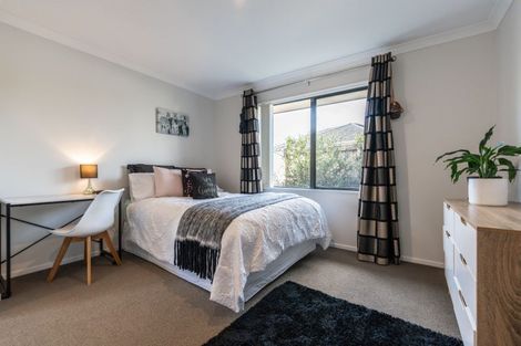 Photo of property in 4 Naomi Place, Cambridge, 3434