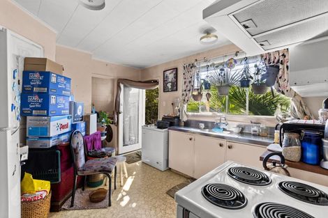 Photo of property in 2/88 Guppy Road, Greenmeadows, Napier, 4112