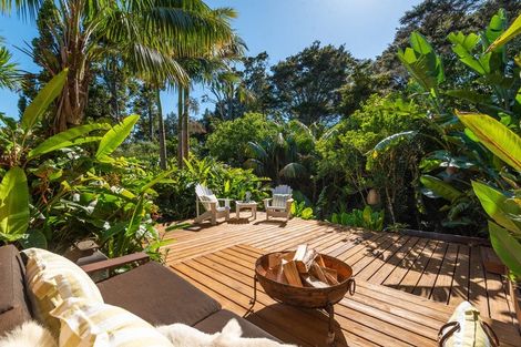 Photo of property in 7 Brussells Place, Birkenhead, Auckland, 0626