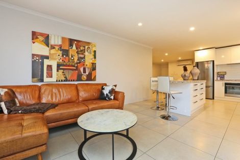 Photo of property in 1 Hyde Place, Taradale, Napier, 4112