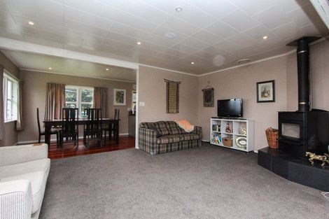 Photo of property in 25 Gebbie Road, Taradale, Napier, 4112