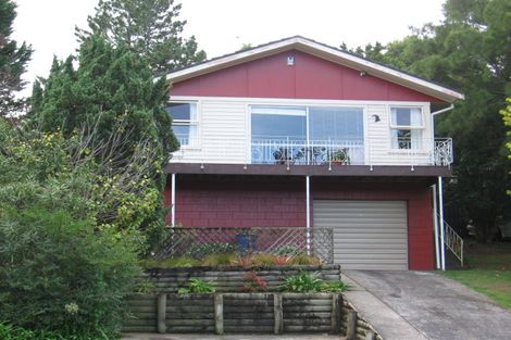 Photo of property in 3/98a Captain Scott Road, Glen Eden, Auckland, 0602