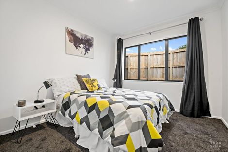 Photo of property in 70a Sturges Road, Henderson, Auckland, 0612