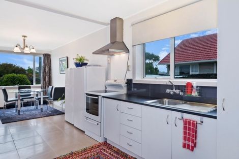 Photo of property in 4 Wimborne Crescent, Aranui, Christchurch, 8061