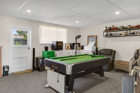 Photo of property in 92 Henley Street, Westport, 7825