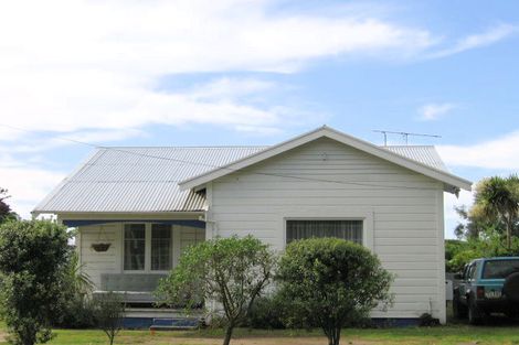 Photo of property in 33 Lyndhurst Street, Awapuni, Gisborne, 4010