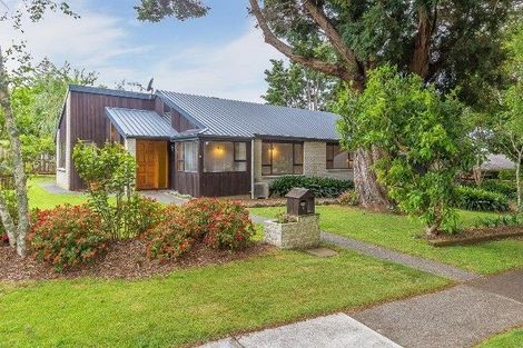 Photo of property in 5 Totara Road, Stanmore Bay, Whangaparaoa, 0932