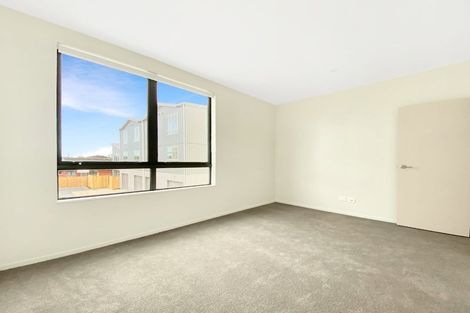 Photo of property in 588d Te Atatu Road, Te Atatu Peninsula, Auckland, 0610
