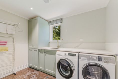 Photo of property in 17 Quiet Woman Way, Monaco, Nelson, 7011