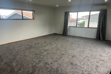 Photo of property in 26b Waller Avenue, Bucklands Beach, Auckland, 2012