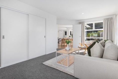 Photo of property in 40 Hokioi Drive, Kenepuru, Porirua, 5022