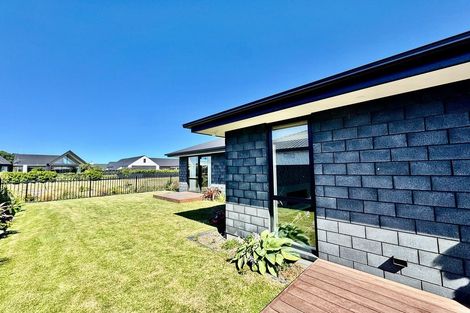 Photo of property in 41 Selfe Crescent, Burwood, Christchurch, 8083