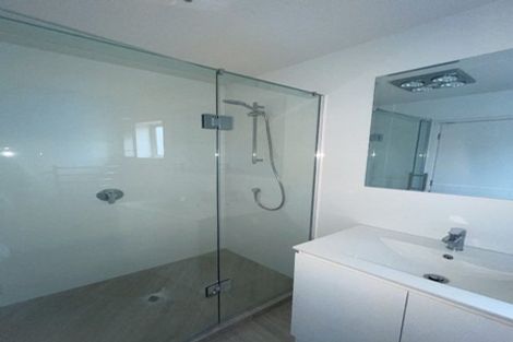 Photo of property in 119e Sycamore Drive, Sunnynook, Auckland, 0620