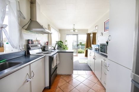 Photo of property in 41 Fife Crescent, Tamatea, Napier, 4112