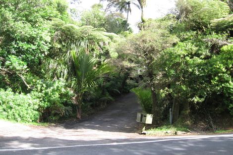 Photo of property in 74 Scenic Drive, Titirangi, Auckland, 0604