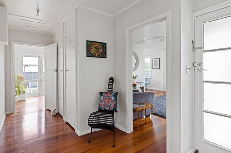 Photo of property in 207 Guppy Road, Taradale, Napier, 4112