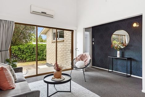 Photo of property in 28 Sunnyhills Avenue, Glenview, Hamilton, 3206