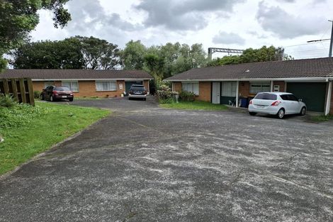 Photo of property in 30 Faith Bullock Place, New Lynn, Auckland, 0600