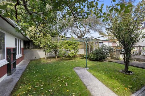 Photo of property in 244 Taita Drive, Taita, Lower Hutt, 5011