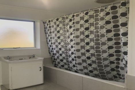 Photo of property in 185 Ti Rakau Drive, Pakuranga Heights, Auckland, 2010