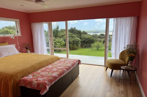 Photo of property in 452 Pahi Road, Pahi, Paparoa, 0571