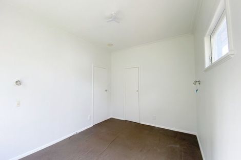 Photo of property in 24 Hillcrest Road, Papatoetoe, Auckland, 2025