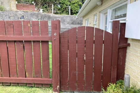 Photo of property in 21f6 Dee Street, Island Bay, Wellington, 6022