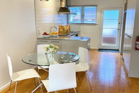 Photo of property in 502a Te Atatu Road, Te Atatu Peninsula, Auckland, 0610