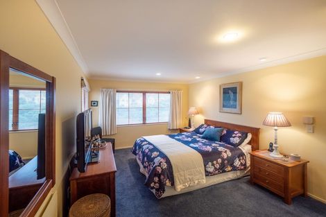 Photo of property in 51 Lakewood Avenue, Churton Park, Wellington, 6037