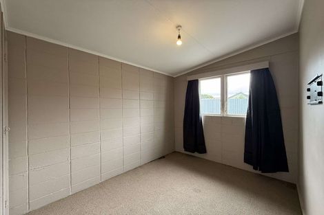 Photo of property in 571f2- Fergusson Drive, Trentham, Upper Hutt, 5018