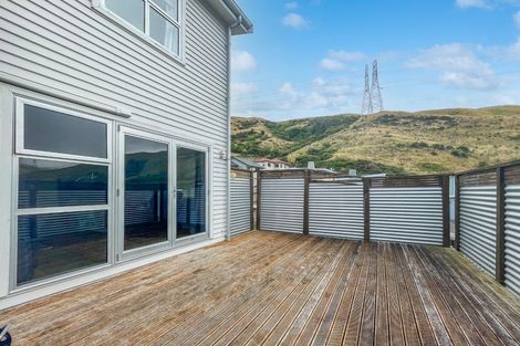 Photo of property in 70 Waverton Terrace, Churton Park, Wellington, 6037