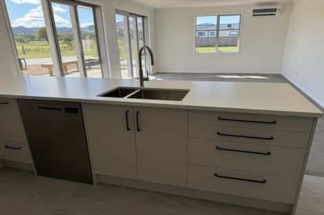 Photo of property in 165 Kupe Drive, Whitianga, 3510