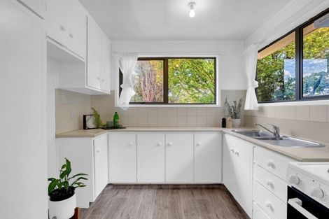 Photo of property in 17 Matipo Crescent, Pukete, Hamilton, 3200