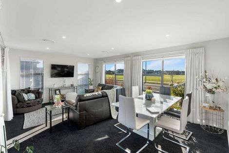 Photo of property in 21 Goldie Drive, Rangiora, 7400