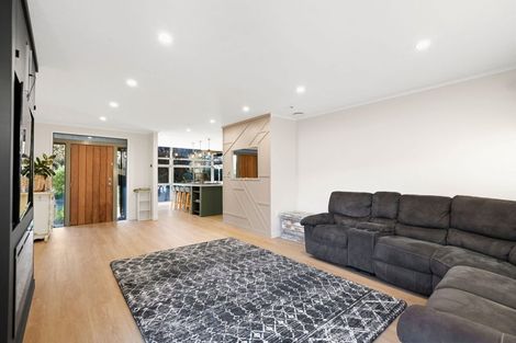Photo of property in 64 Berkley Avenue, Hillcrest, Hamilton, 3216