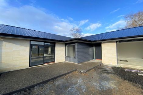 Photo of property in 8a Wingatui Road, Mosgiel, 9024