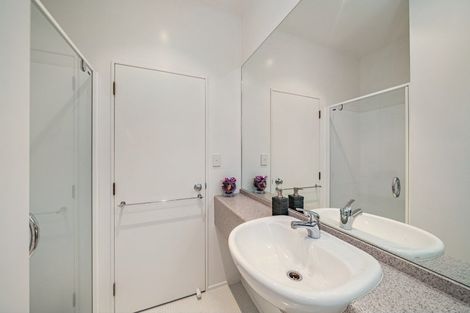 Photo of property in 18 Korokoro Road, Korokoro, Lower Hutt, 5012