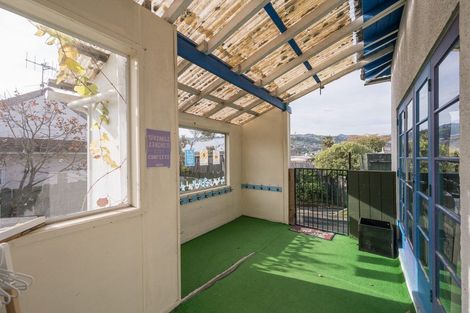 Photo of property in 112 Parkers Road, Tahunanui, Nelson, 7011