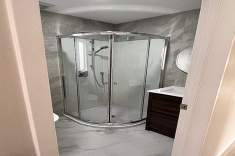 Photo of property in 28b Halberg Street, Glenfield, Auckland, 0629