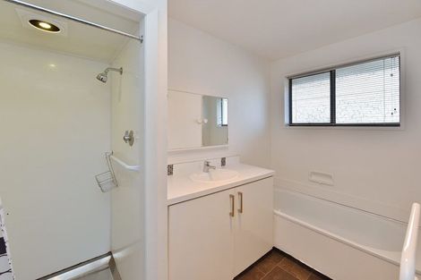 Photo of property in 17 Apollo Place, Papanui, Christchurch, 8052