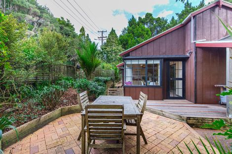 Photo of property in 304 Huia Road, Titirangi, Auckland, 0604