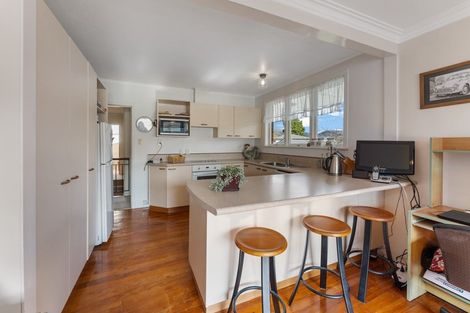 Photo of property in 6 Arnot Avenue, Clouston Park, Upper Hutt, 5018