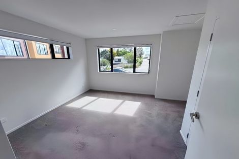 Photo of property in 23/9 Schnapper Rock Road, Greenhithe, Auckland, 0632