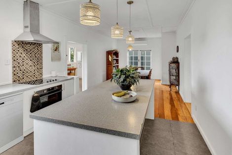 Photo of property in 205 Sylvan Road, Parkvale, Hastings, 4122