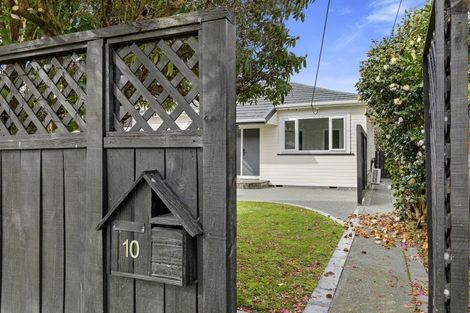 Photo of property in 10 Byron Street, Petone, Lower Hutt, 5012