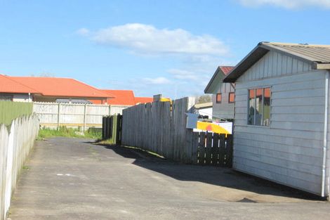 Photo of property in 1/20 Jack Farrell Place, Papakura, 2110